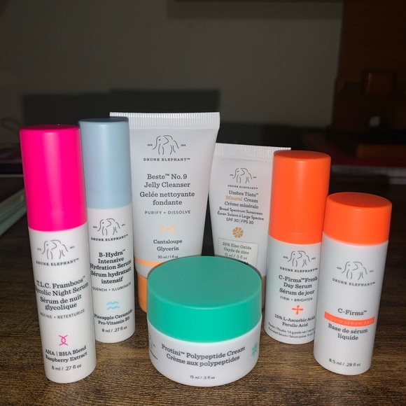 Drunk Elephant Travel Size Skincare Set – NEW – Minis + Bag